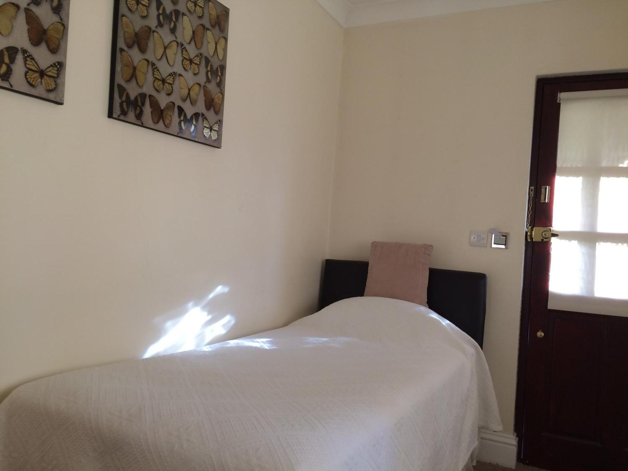 Orsett Hall Szoba fotó